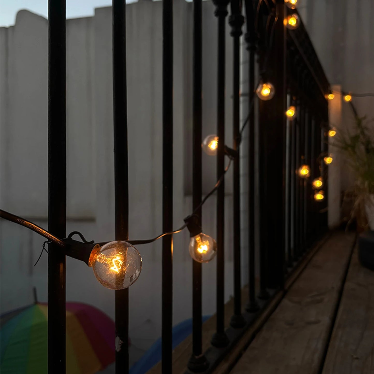 Guirnalda solar LED exterior de 4,6m 8x0,5W cálida
